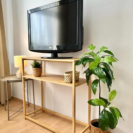 Caroline - Old Town, Ac Apartament *