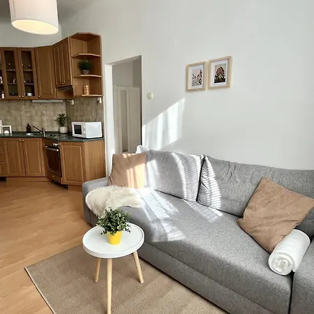 Caroline - Old Town, Ac Bratislava